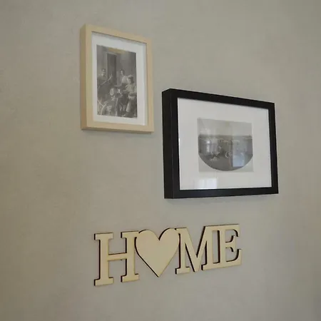 Apartment Ai Piedi Della Rocca